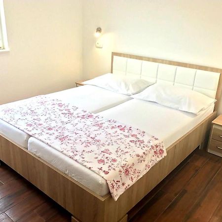 Apartmani Maki Omiš Exterior foto
